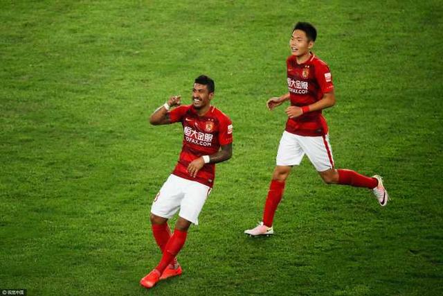 午夜伊人
