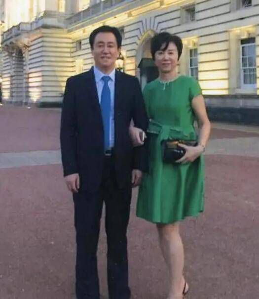 与老年妇女做爰